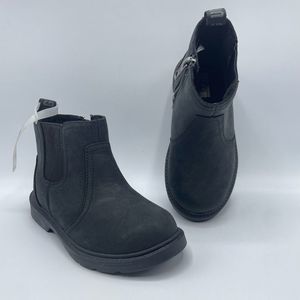 NIB Ugg Bolden weatherproof boots